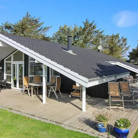 Soehnke - 400m From The Sea By Interhome Feriehus Løkken